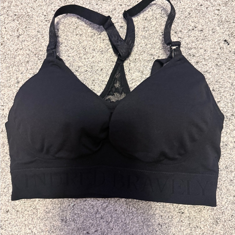 Kindred Bravely Black Women's Maternity & Nursing Bra